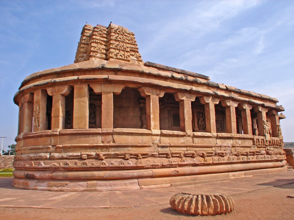 Budget tour of Badami, Pattadakal, and Aihole